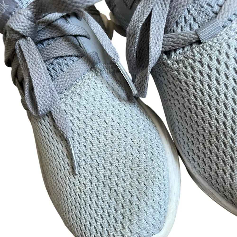 Reebok Astroride Strike Grey Purple Womens 5.5 Sneakers CN5304